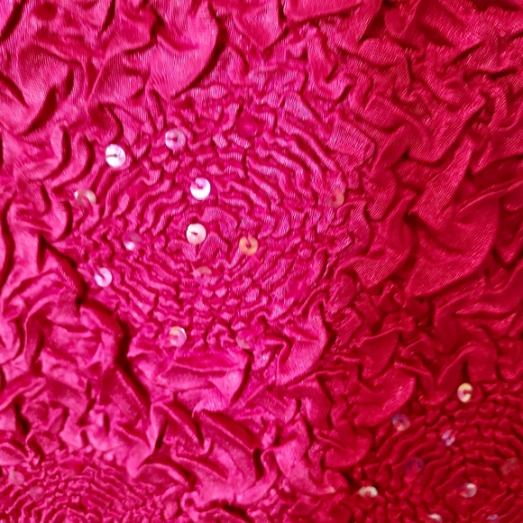 RAFAEL Essential Poly Stretch Rouching Top with Red Sequins. - Picture 6 of 10